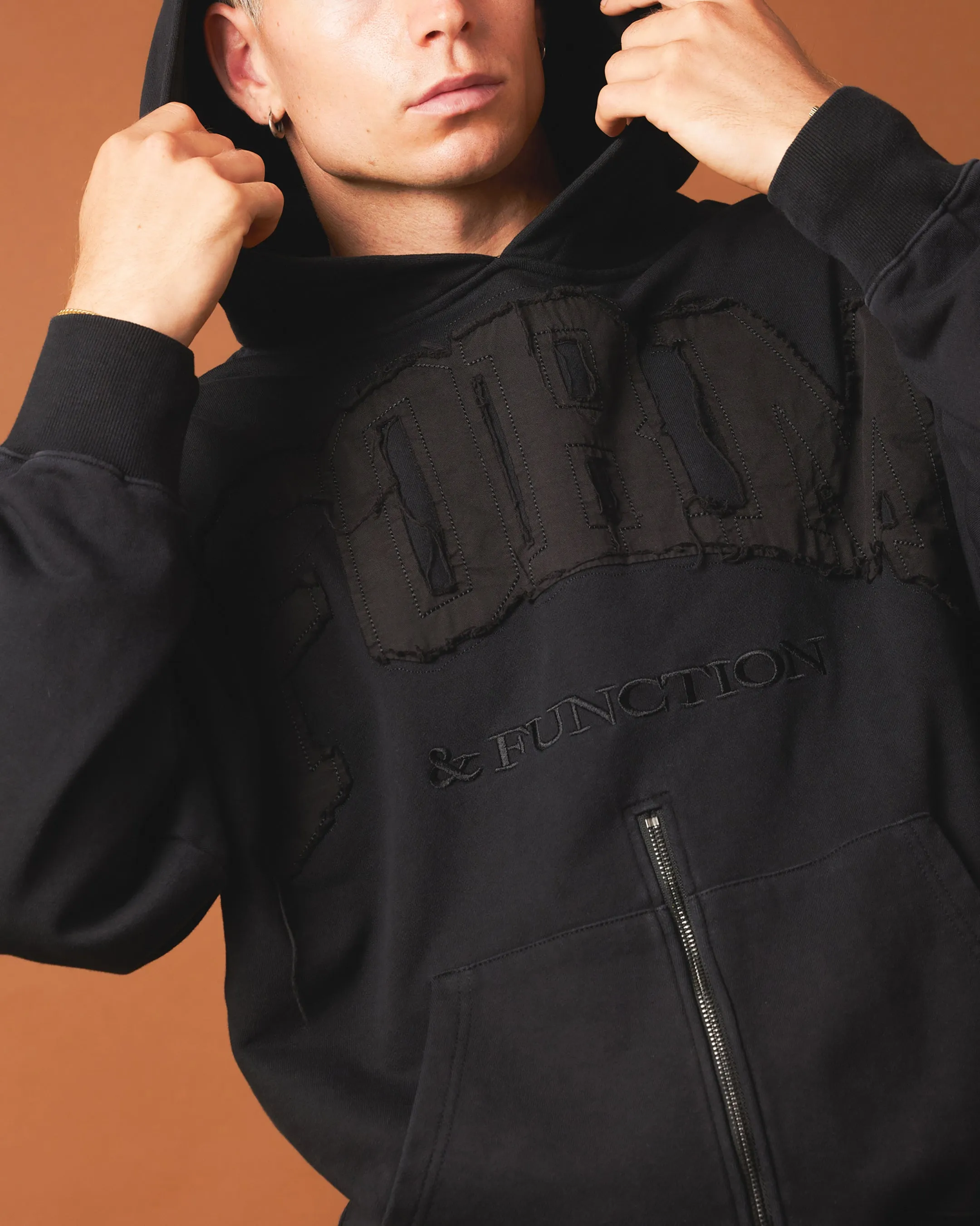 404 Bottom Zip Form Hoodie Black