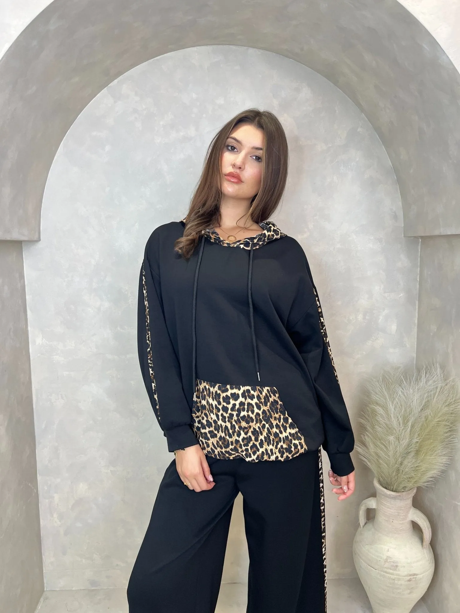 Black Leopard Print Long Hoodie