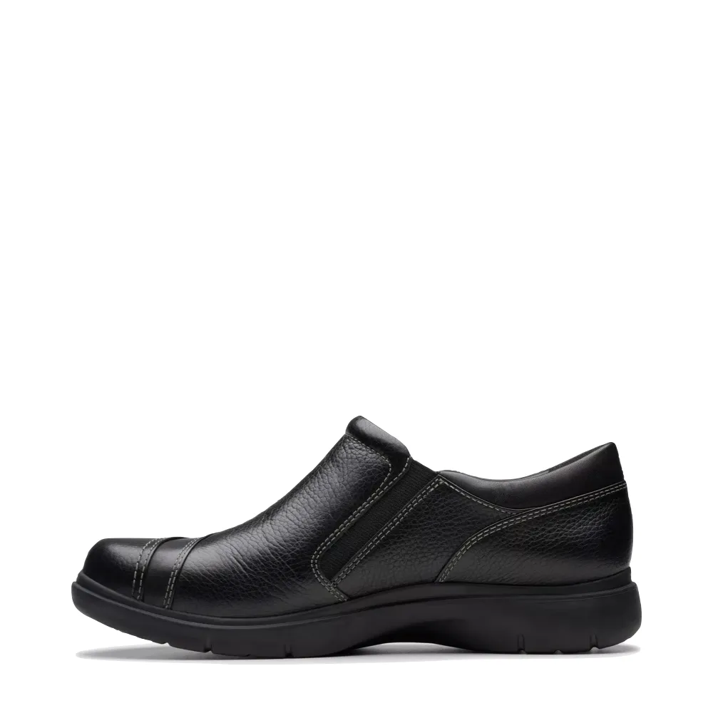 Clarks Women's Certina Pure Leather Side Zip Slip On in Black