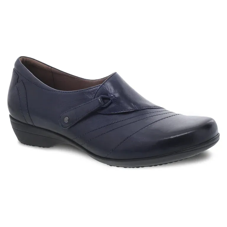 Dansko Women's Franny Leather Slip On Heeled Shoes in Navy