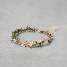 Delicate bridal hair wreath Summer wedding crown Fairy flower wreath Bridal accessories Bridesmaid flower crowns Handmade Magaela