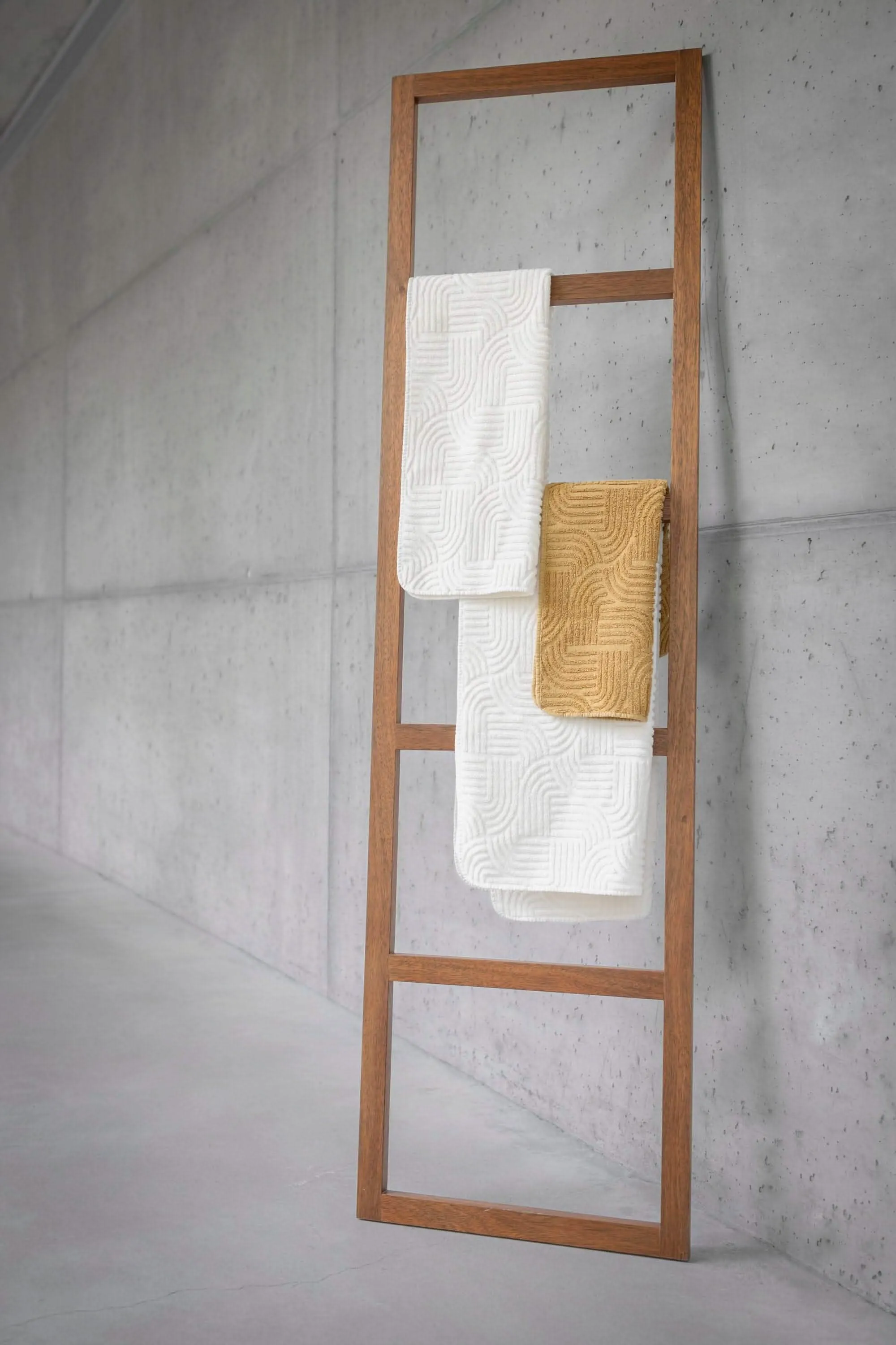 Olly Hand Towels (17 x 30" | 40 x 75 cm)