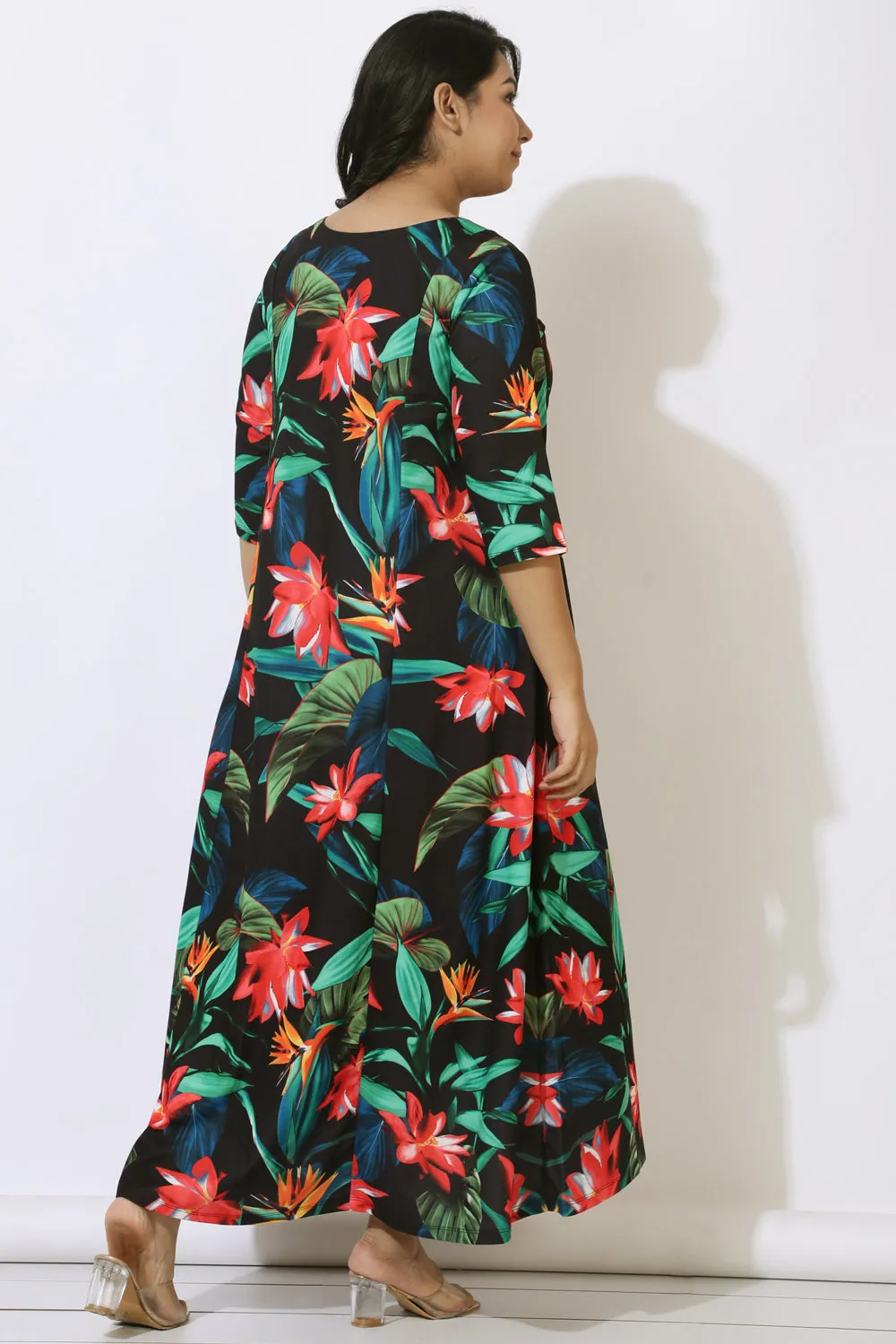 Plus Size Black Tropical Print Maxi Dress