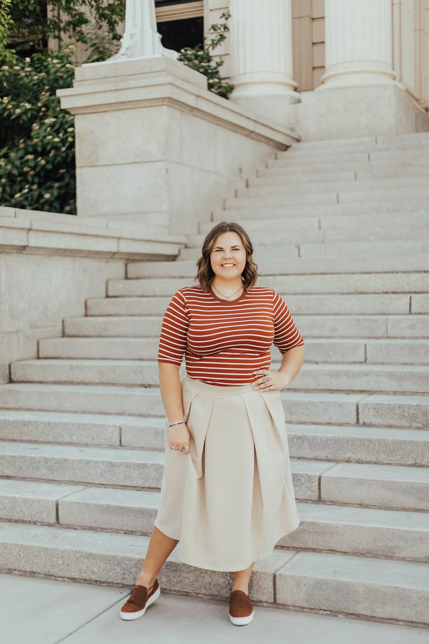 Shelby Skirt Taupe